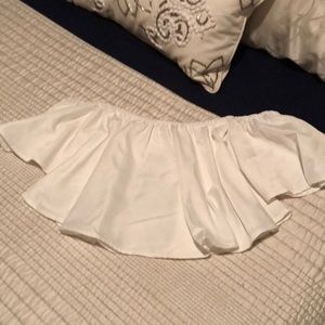 White Flouncy Crop Top - never worn!!